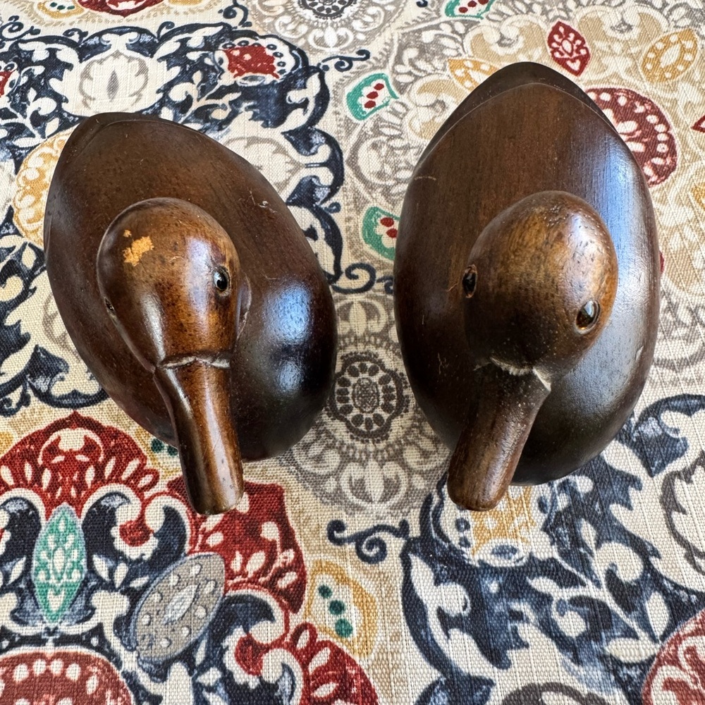 Wooden Duck Figurines (2) - Brown Wood